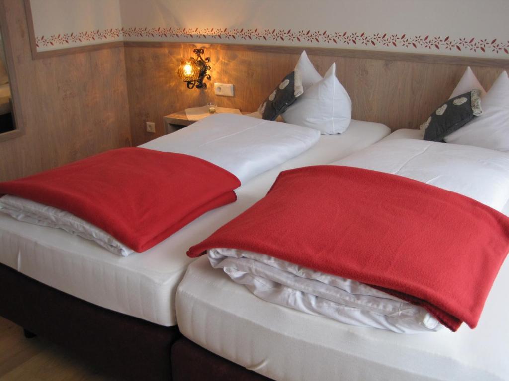 Hotel Zur Schonen Aussicht Übersee Pokój zdjęcie